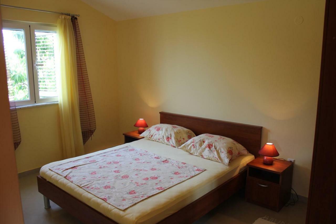 Doris Apartment Ugljan Dış mekan fotoğraf